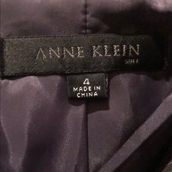 Anne Klein pin stripe blazer size 4 - Picture 3 of 3